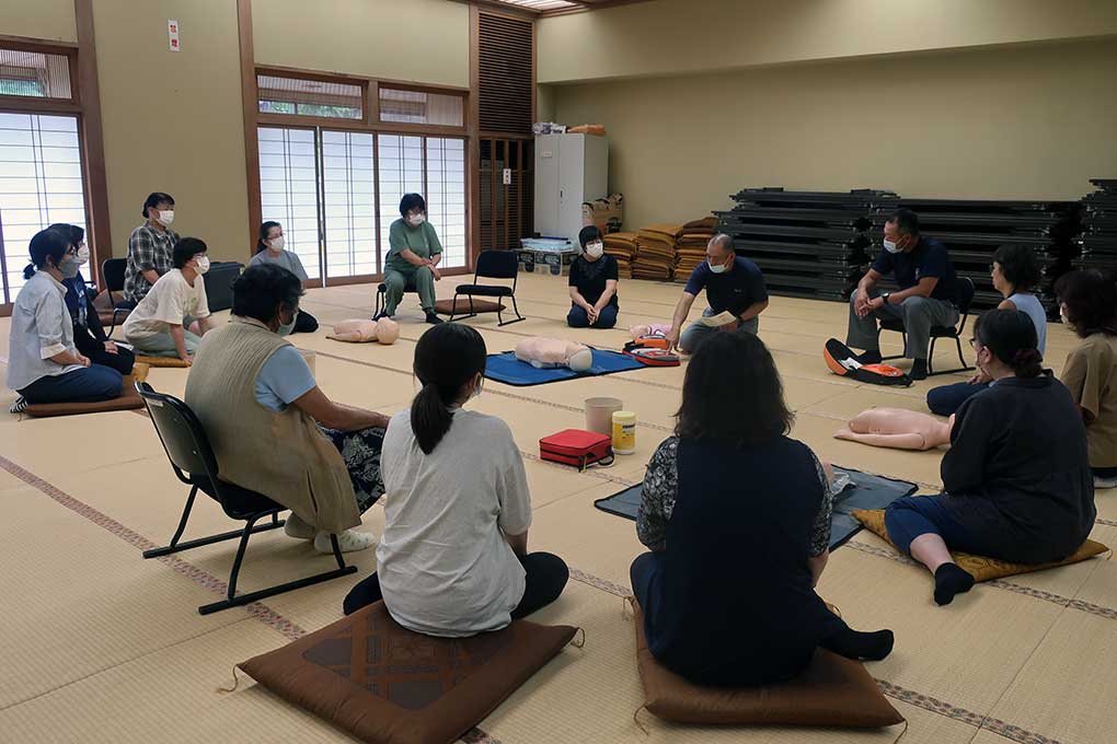 [写真]救急救命講習Ⅲ 2枚目